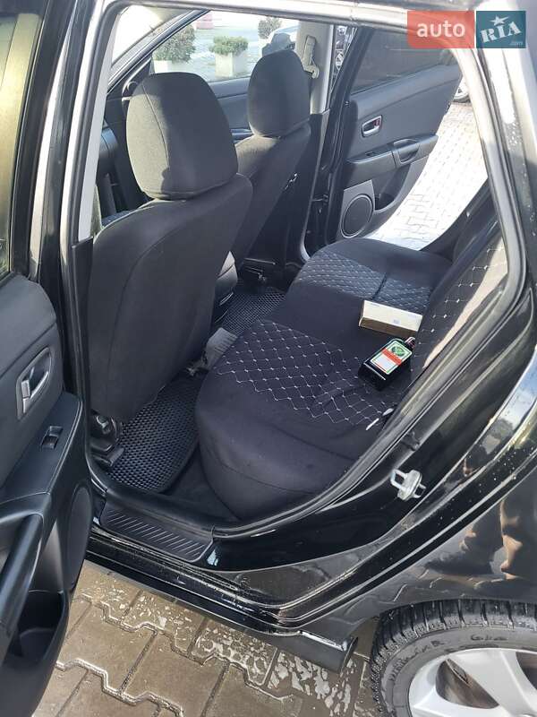 Хэтчбек Mazda 3 2005 в Одессе