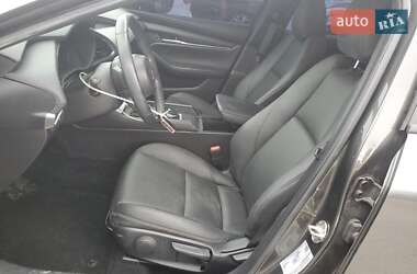 Седан Mazda 3 2022 в 