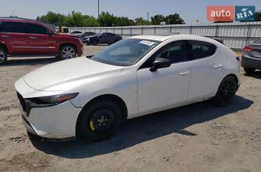 Mazda 3 2021