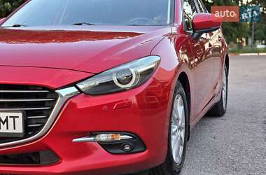 Седан Mazda 3 2016 в 