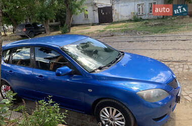 Хетчбек Mazda 3 2004 в Миколаєві