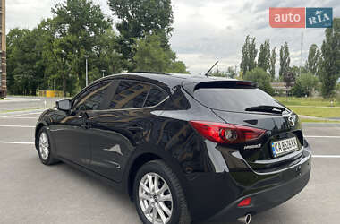 Хэтчбек Mazda 3 2016 в Чернигове