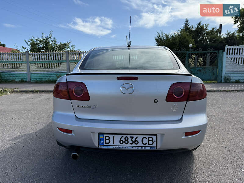 Седан Mazda 3 2005 в Миргороде