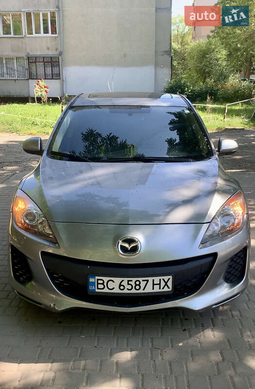 Седан Mazda 3 2012 в Львове