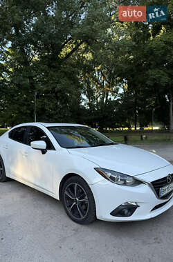 Седан Mazda 3 2015 в 
