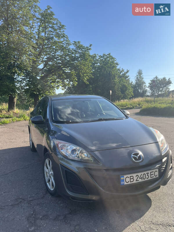 Седан Mazda 3 2009 в Чернигове