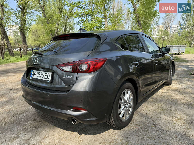 Хетчбек Mazda 3 2017 в Запоріжжі