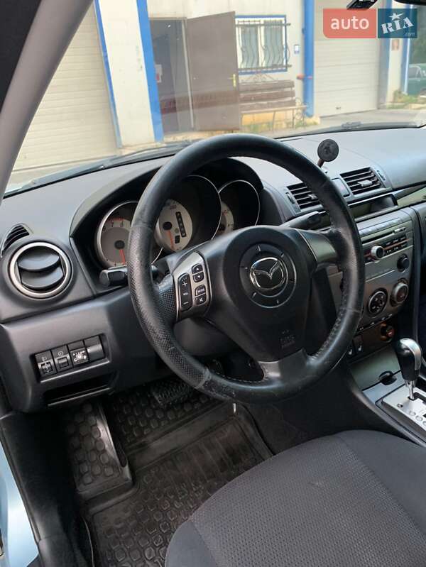 Седан Mazda 3 2006 в Львові