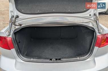 Седан Mazda 3 2004 в 