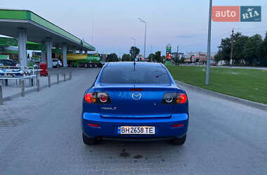 Седан Mazda 3 2006 в 