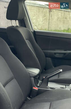 Хэтчбек Mazda 3 2007 в 
