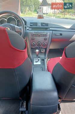 Хэтчбек Mazda 3 2006 в 