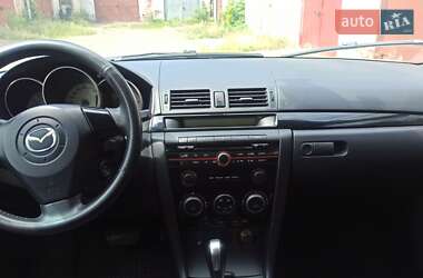 Хэтчбек Mazda 3 2008 в 