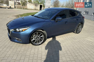 Хэтчбек Mazda 3 2018 в 