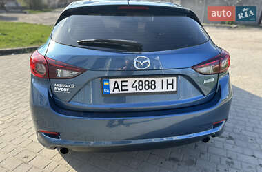 Хэтчбек Mazda 3 2018 в 