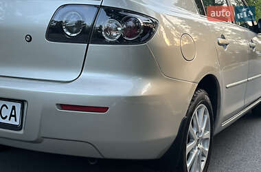 Седан Mazda 3 2007 в 