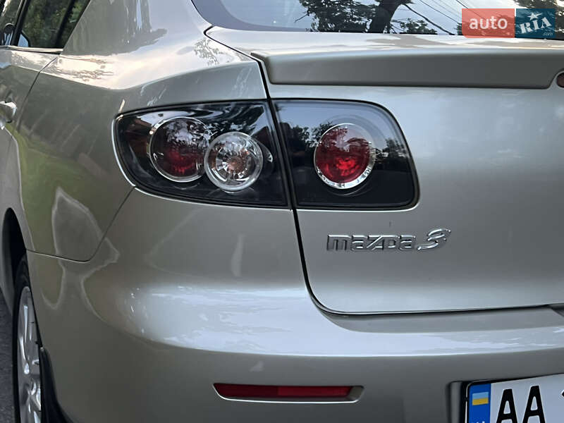 Седан Mazda 3 2007 в Києві
