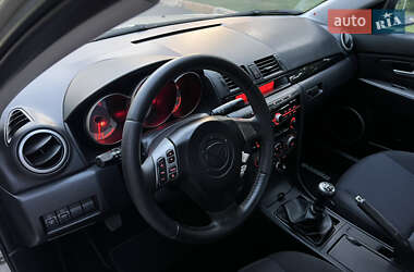 Седан Mazda 3 2007 в 