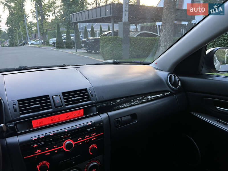 Седан Mazda 3 2007 в Києві