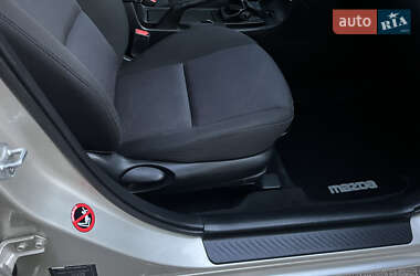 Седан Mazda 3 2007 в 
