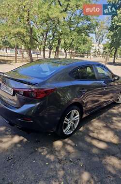Седан Mazda 3 2018 в 