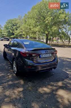 Седан Mazda 3 2018 в 