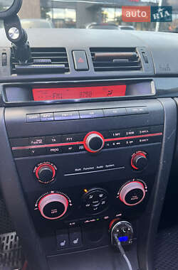 Хэтчбек Mazda 3 2005 в 