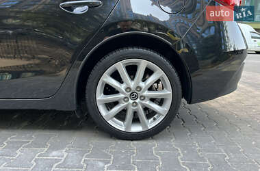 Седан Mazda 3 2017 в 