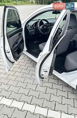 Седан Mazda 3 2007 в 