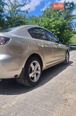 Седан Mazda 3 2007 в Виннице
