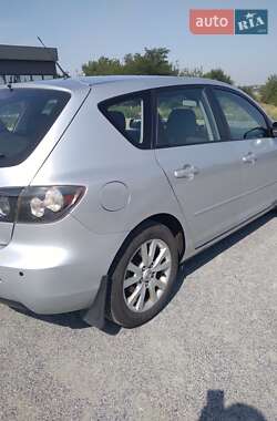 Хэтчбек Mazda 3 2007 в 