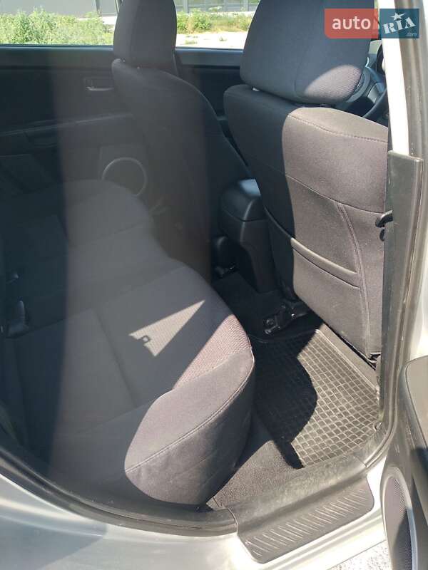Хетчбек Mazda 3 2007 в Дніпрі