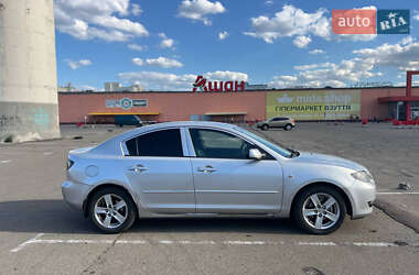 Седан Mazda 3 2005 в Киеве