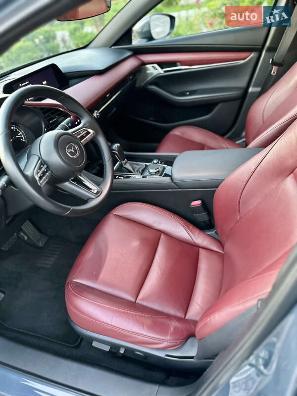 Хэтчбек Mazda 3 2019 в Одессе фото 40 Хэтчбек Mazda 3 2019 в Одессе