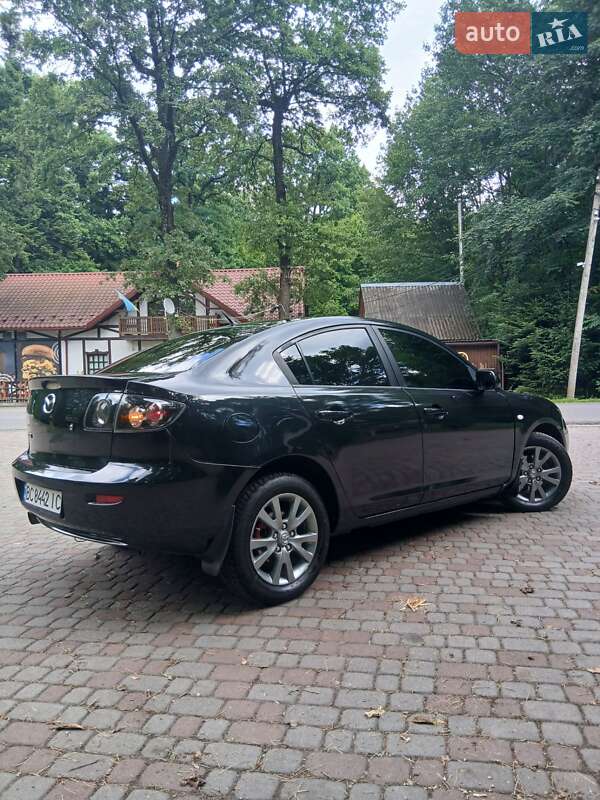 Седан Mazda 3 2006 в Трускавце