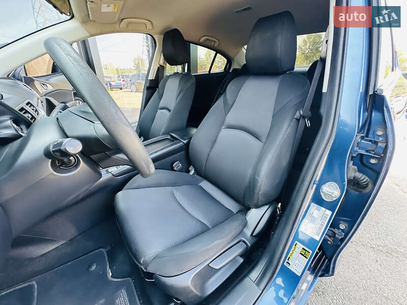 Седан Mazda 3 2016 в Харкові