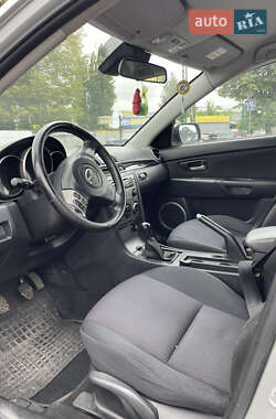 Хэтчбек Mazda 3 2006 в 