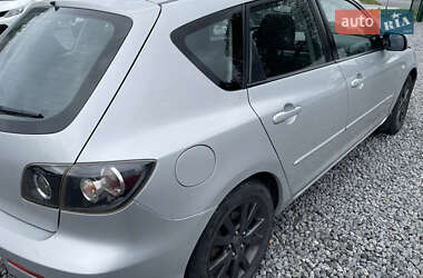 Хэтчбек Mazda 3 2006 в 