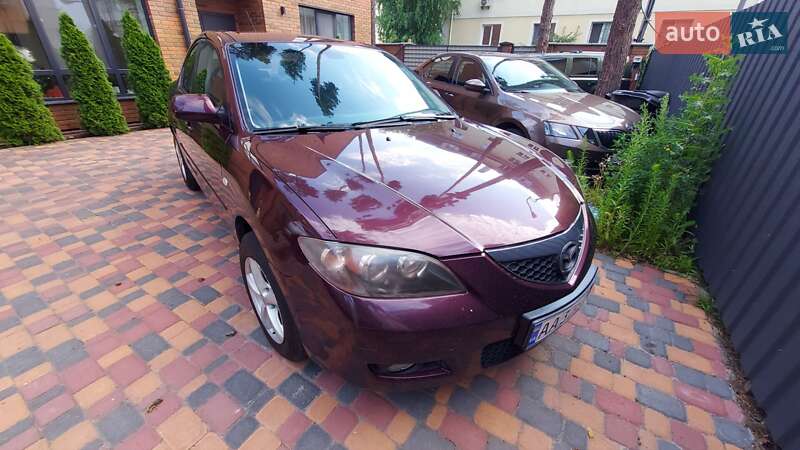 Седан Mazda 3 2007 в Києві