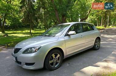 Хэтчбек Mazda 3 2004 в Чернигове