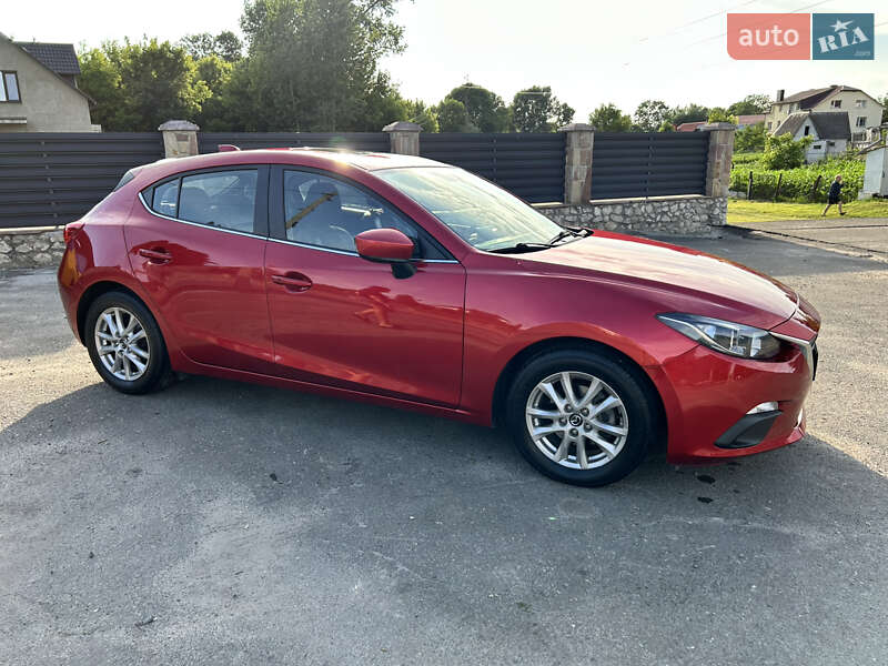 Хэтчбек Mazda 3 2014 в Тернополе