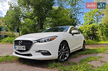 Седан Mazda 3 2018 в 