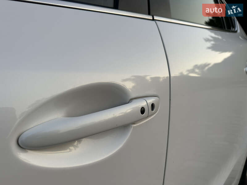 Седан Mazda 3 2018 в Києві