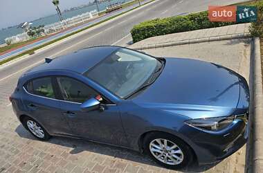 Хэтчбек Mazda 3 2018 в 