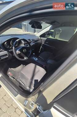 Седан Mazda 3 2006 в 