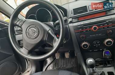 Хэтчбек Mazda 3 2006 в 