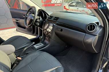 Седан Mazda 3 2006 в 