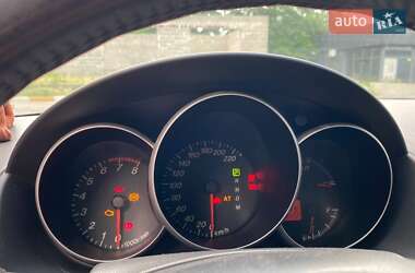 Хэтчбек Mazda 3 2006 в 