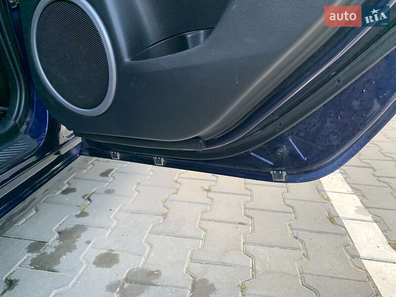 Хэтчбек Mazda 3 2007 в Хмельницком