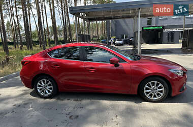 Седан Mazda 3 2015 в 